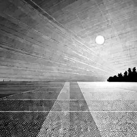 The Bond Fund Paradox: Why Investors Are Buying the Yield Spike and What It Means for Crypto